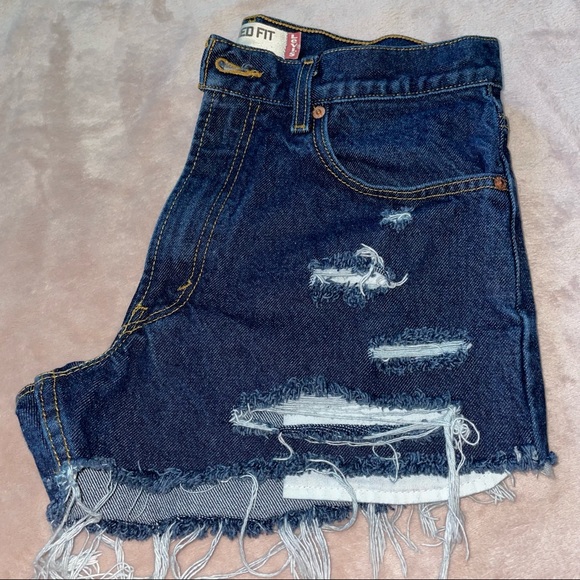 Levi’s 550 distressed short size 32 - Picture 3 of 9